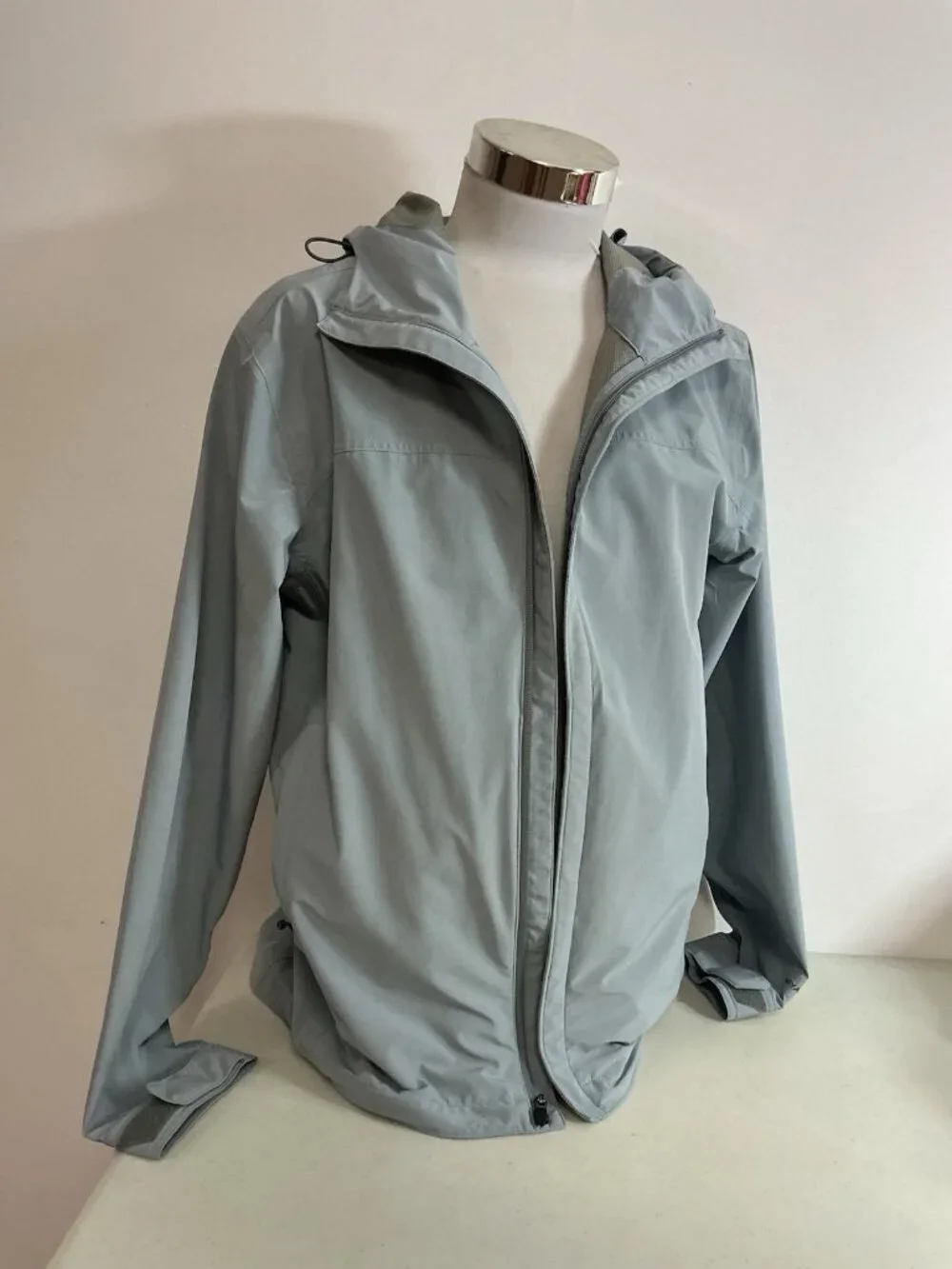 Royal Robbins Rain Jacket Hooded Lightweight Full Zip Windbreaker Mens Medium